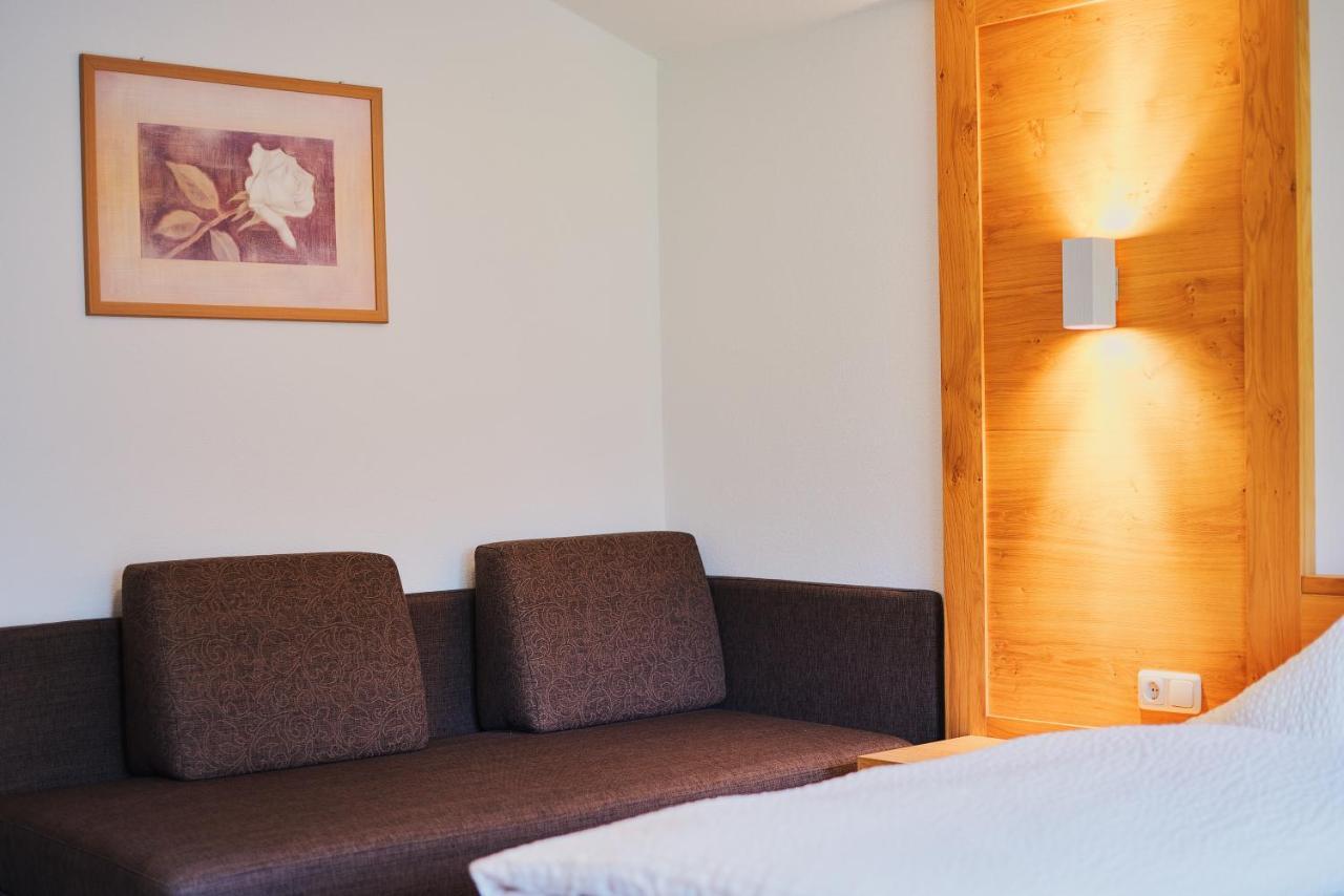 Haus Zitt Apartment Grän Екстериор снимка